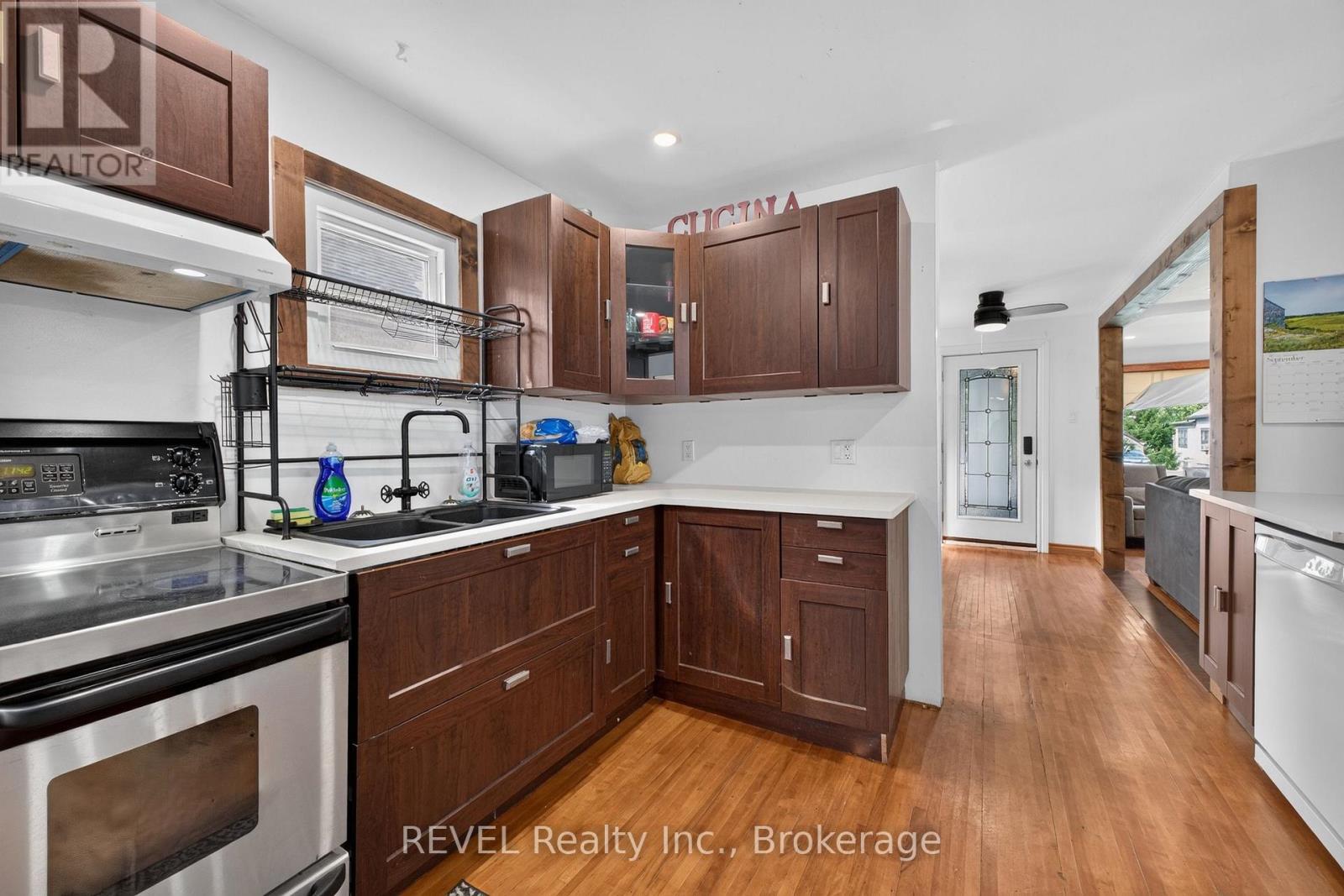 457 Davis Street, Port Colborne, Ontario  L3K 1Z7 - Photo 11 - X13792072