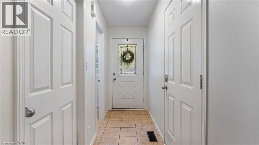 199 Saginaw Parkway Unit# 10, Cambridge, Ontario  N1T 1T9 - Photo 6 - 40859967