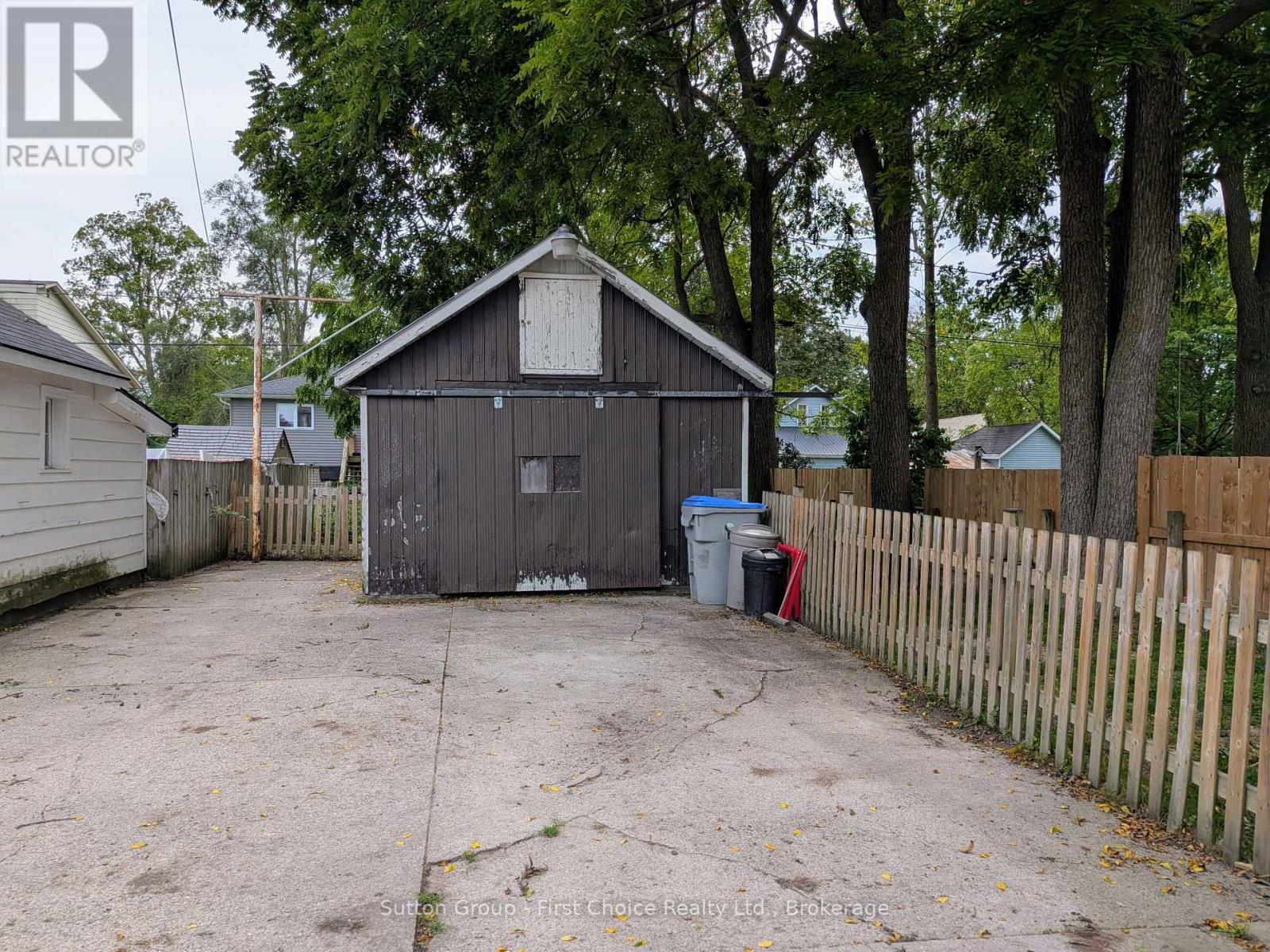 41 Goderich Street W, Huron East, Ontario N0K 1W0 - Photo 37 - X13740664
