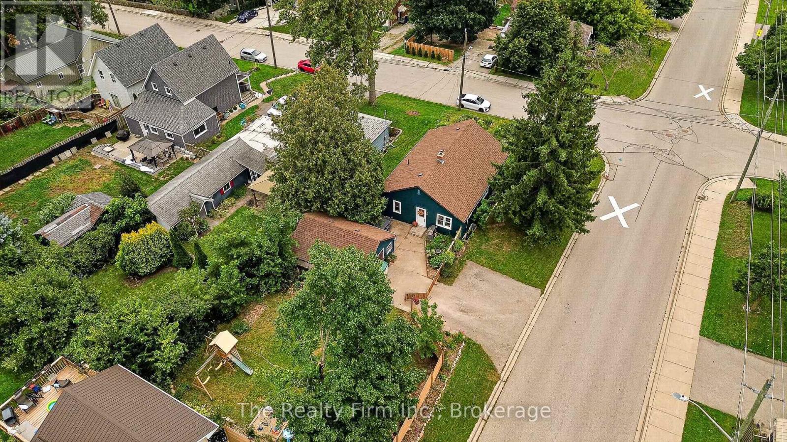 136 Skye Street, Ingersoll, Ontario  N5C 2P8 - Photo 8 - X13792088