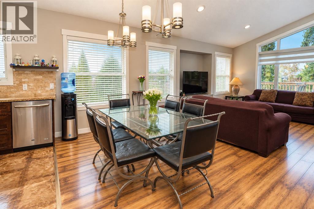 203 Hillcrest Boulevard, Strathmore, Alberta  T1P 0A3 - Photo 10 - A2345604