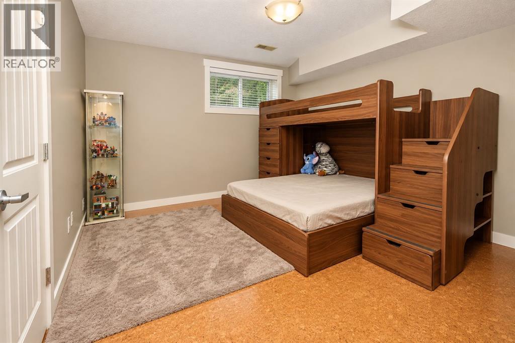 203 Hillcrest Boulevard, Strathmore, Alberta  T1P 0A3 - Photo 35 - A2345604