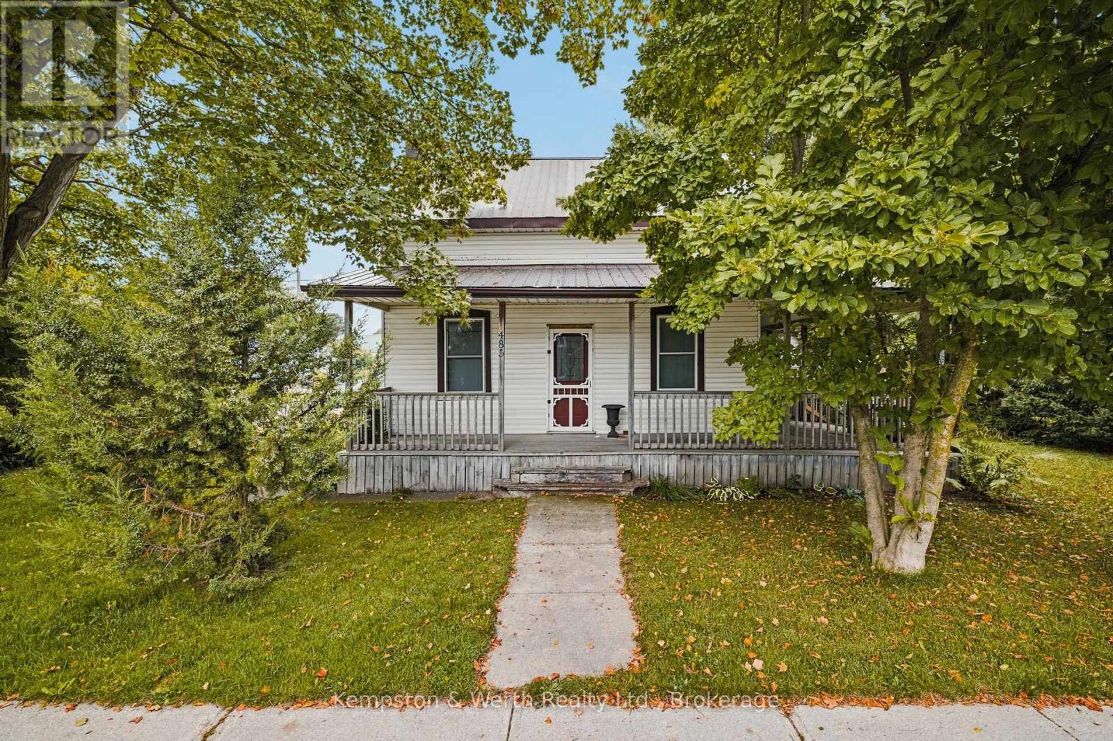485 WALLACE AVENUE S, North Perth, Ontario