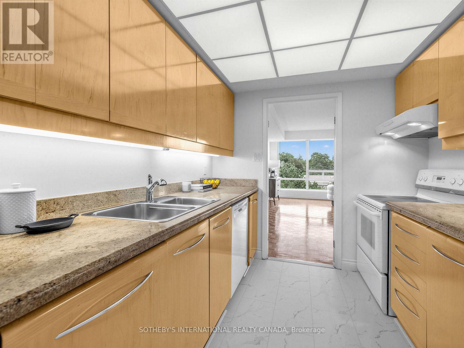501 - 96 Fifeshire Road, Toronto, Ontario  M2L 2X9 - Photo 8 - C13791894