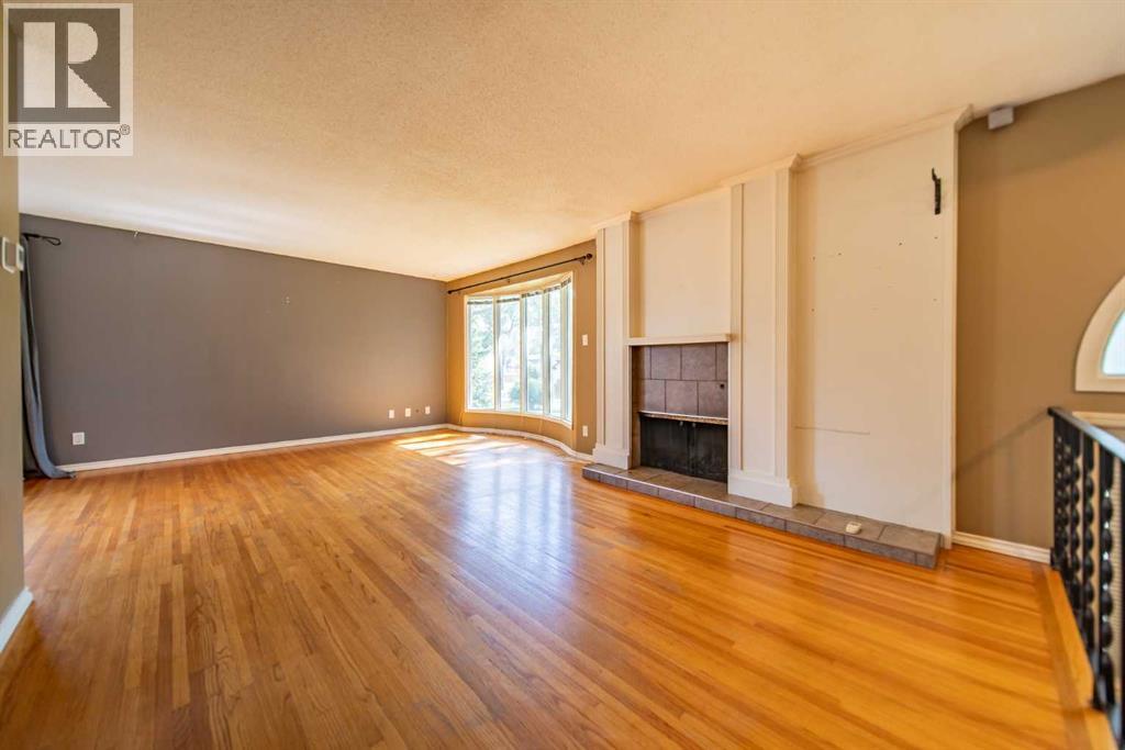 532 Willow Park Drive Se, Calgary, Alberta  T2J 0K5 - Photo 4 - A2341926