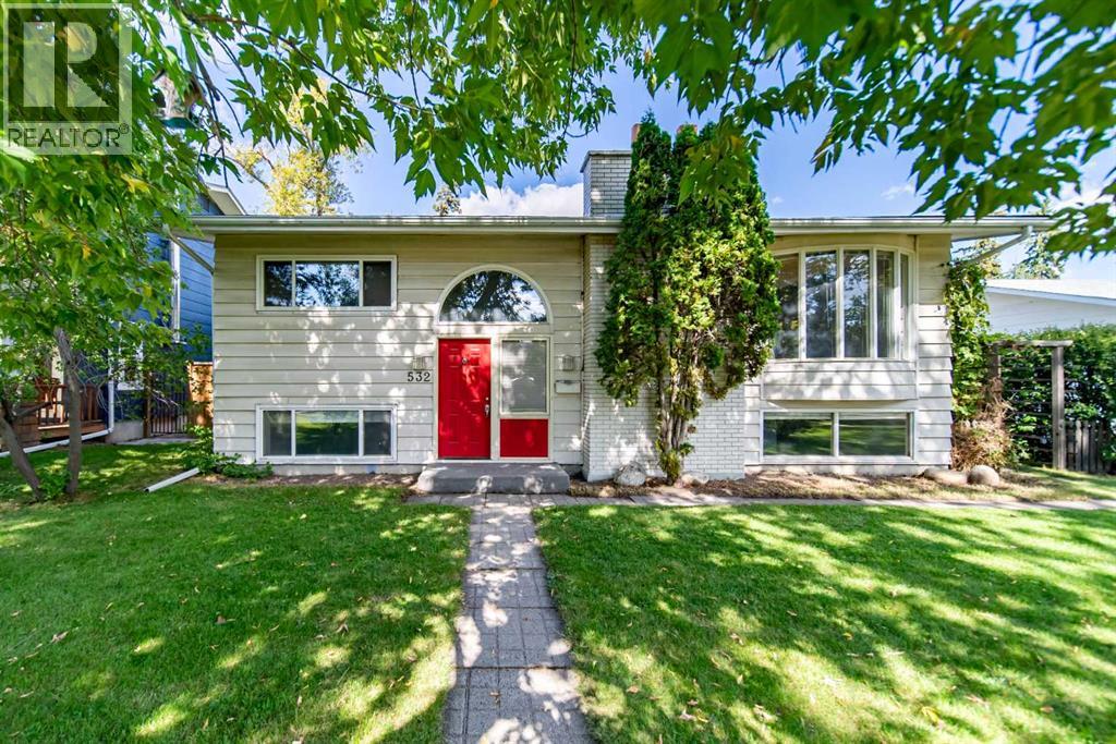 532 Willow Park Drive Se, Calgary, Alberta  T2J 0K5 - Photo 1 - A2341926