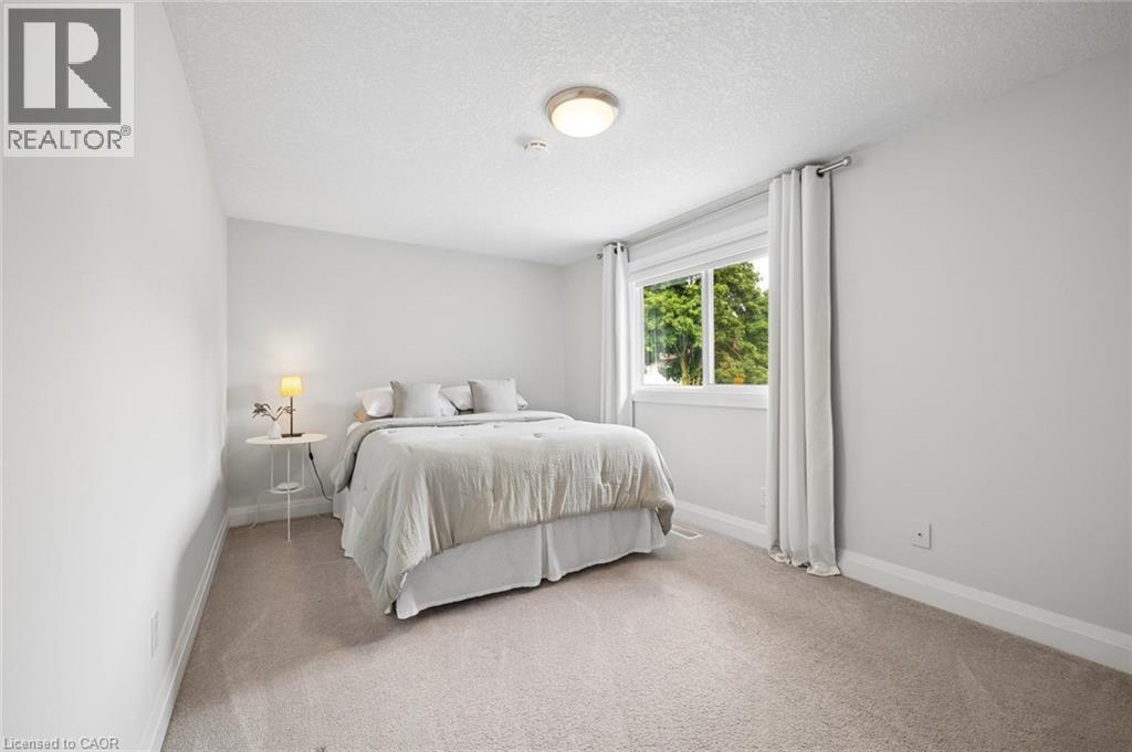 125 Martinglen Crescent, Kitchener, Ontario  N2E 2A3 - Photo 20 - 40863860