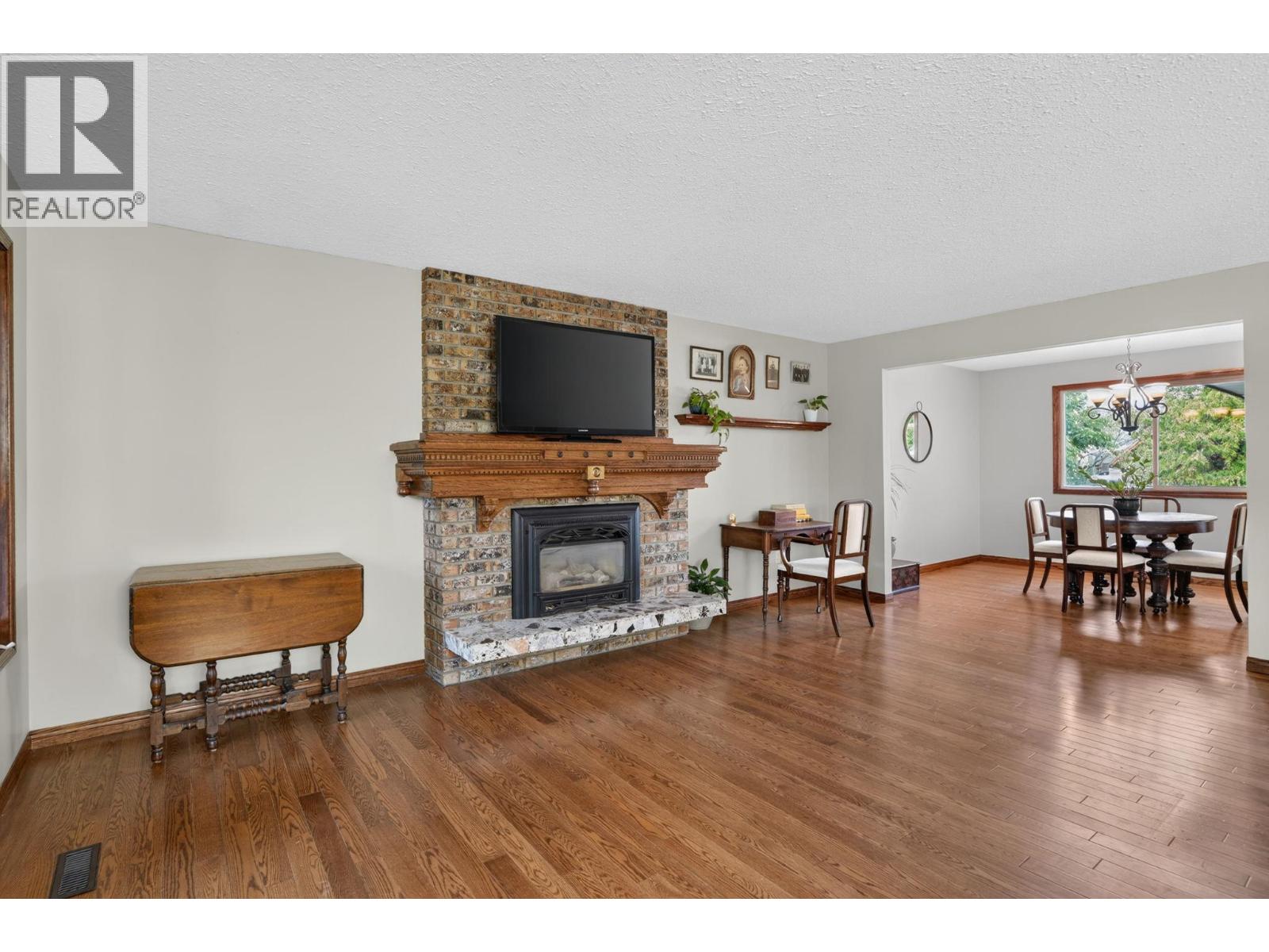 4685 Westridge Drive, Kelowna, British Columbia  V1W 3A8 - Photo 8 - 10400746