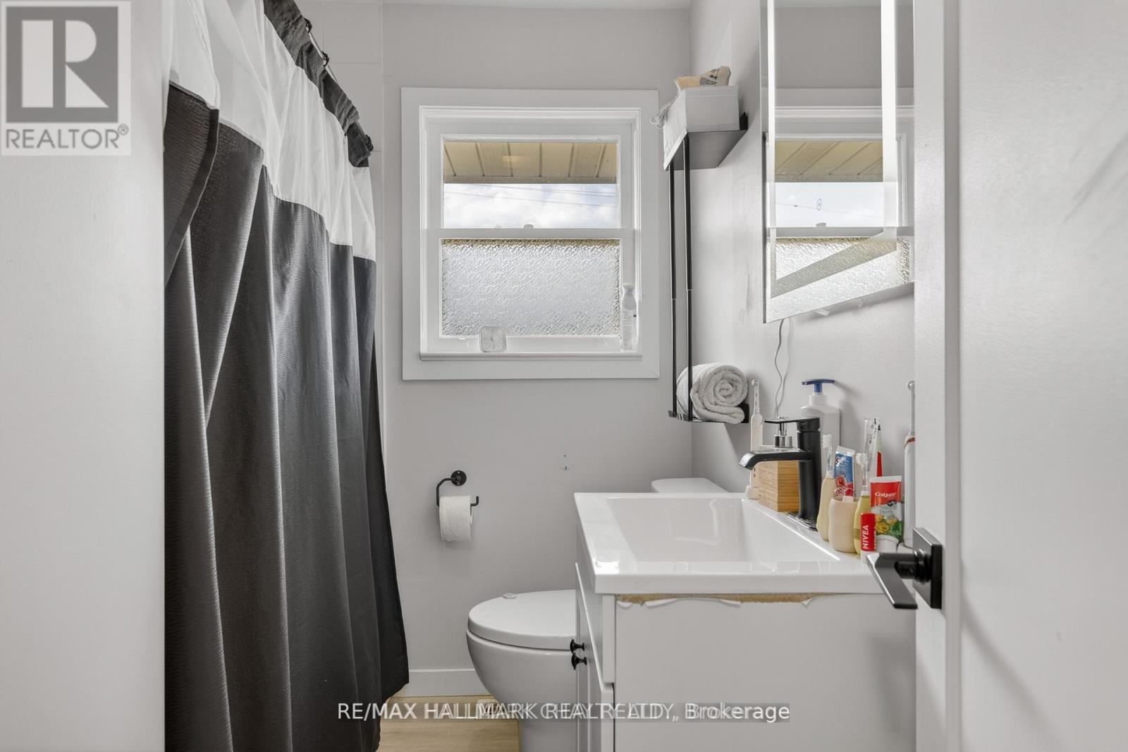 89 North St West (Main Floor Only) Street N, Orillia, Ontario  L3V 3S7 - Photo 21 - S13791872