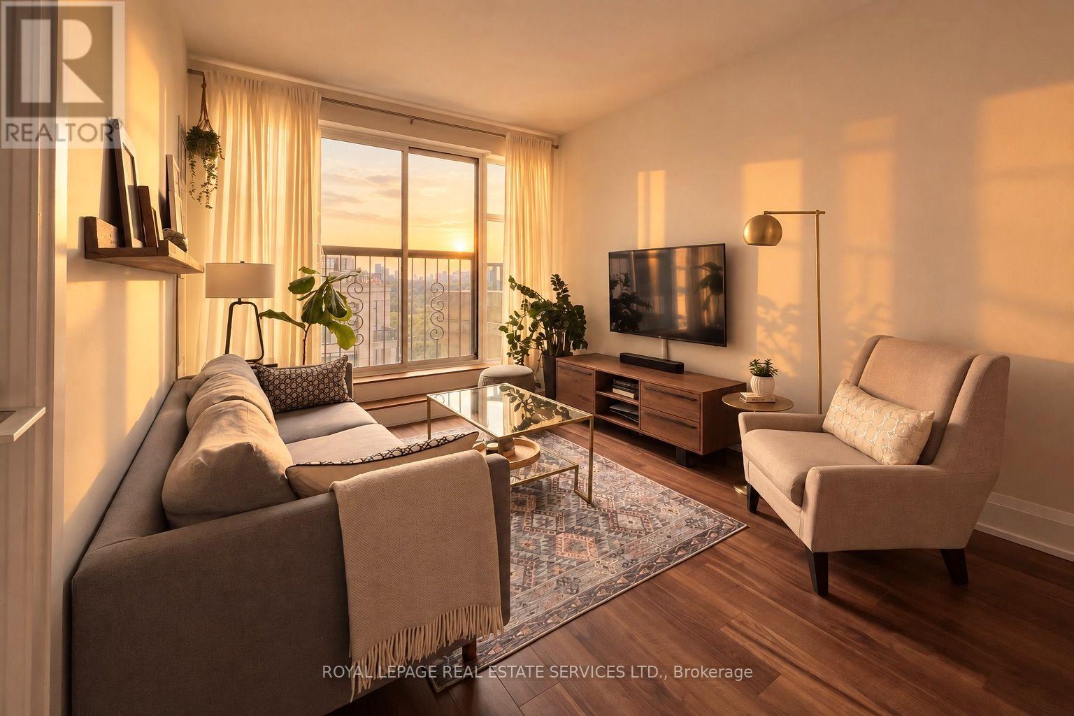 901 - 1 Old Mill Drive, Toronto, Ontario  M6S 0A1 - Photo 15 - W13791916