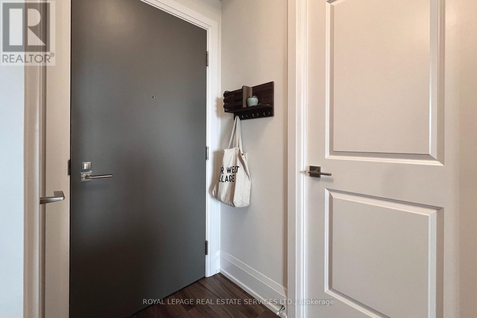 901 - 1 Old Mill Drive, Toronto, Ontario  M6S 0A1 - Photo 28 - W13791916