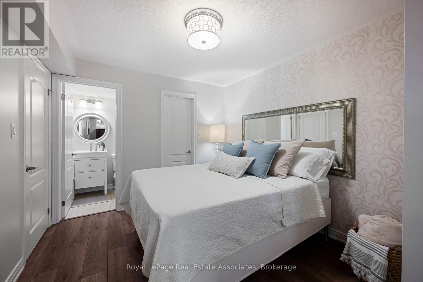 16 - 2563 Sixth Line, Oakville, Ontario  L6H 0H7 - Photo 33 - W13791934