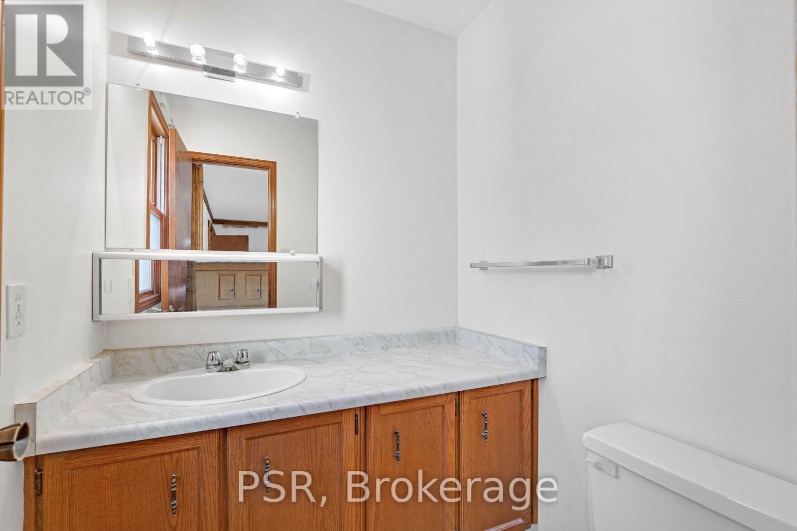 4069 Chelmsford Court, Mississauga, Ontario  L5B 2X2 - Photo 15 - W13791950