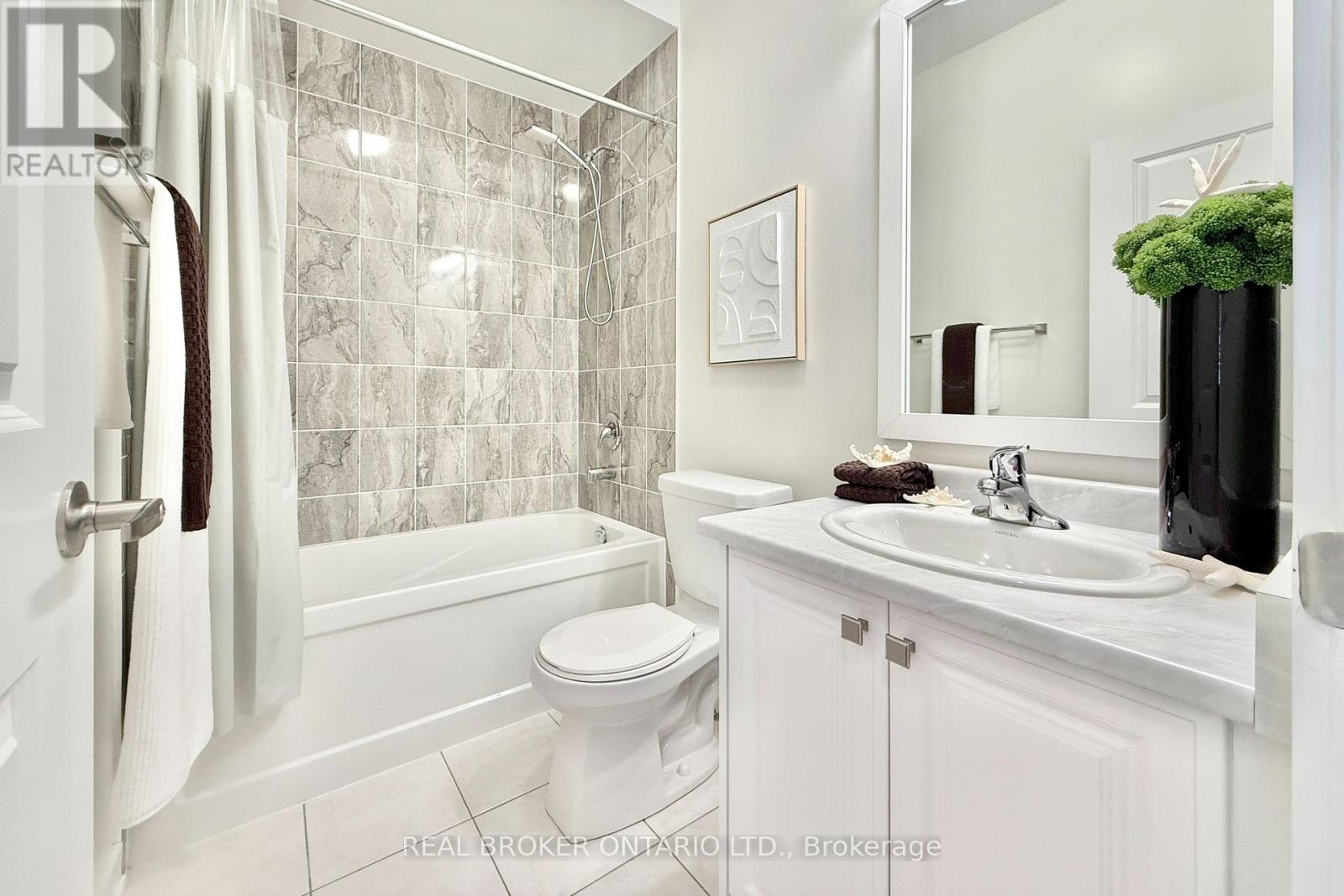 72 Brookfam Street, Richmond Hill, Ontario  L4S 0J1 - Photo 32 - N13789032