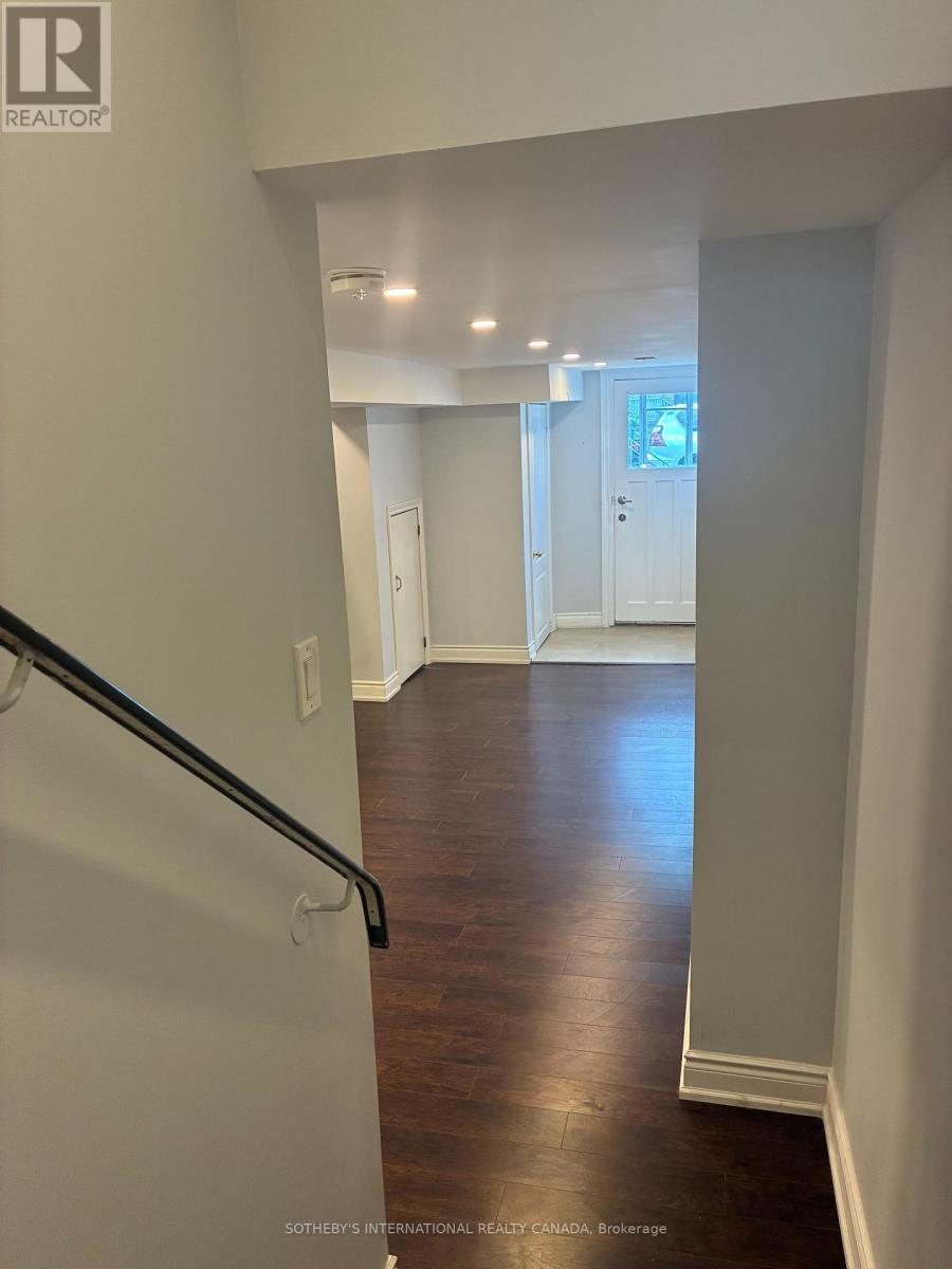 496 Fendalton Street, Mississauga, Ontario  L5B 2L9 - Photo 22 - W13782662