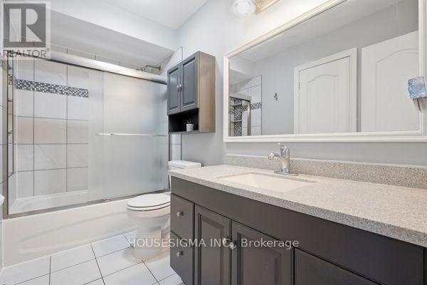 113 Essex Point Drive, Cambridge, Ontario  N1T 1W6 - Photo 15 - X13792082