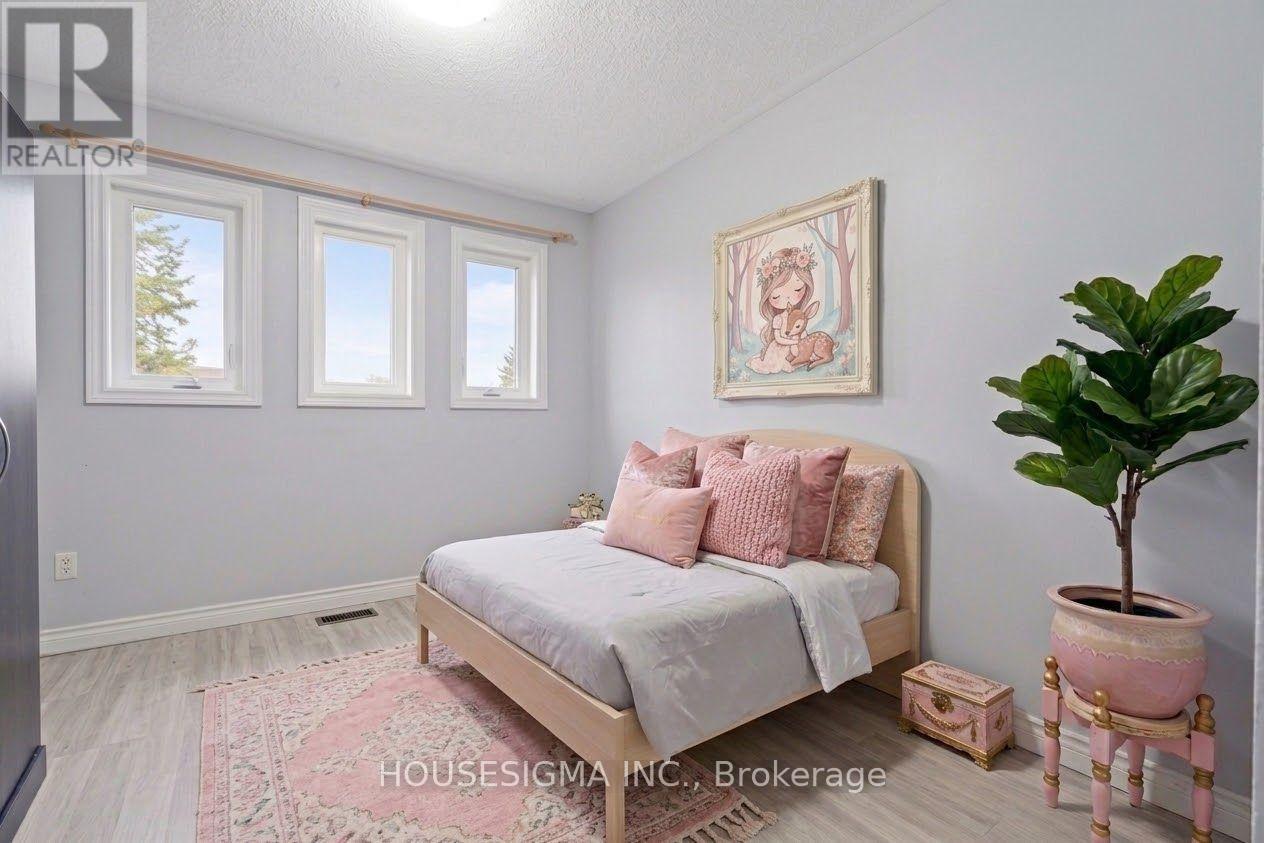 113 Essex Point Drive, Cambridge, Ontario  N1T 1W6 - Photo 18 - X13792082