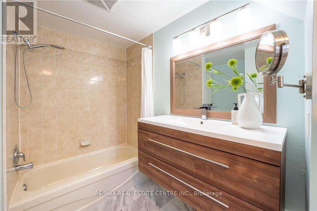 34 Camrose Court, Kitchener, Ontario  N2M 5J5 - Photo 29 - X13790820