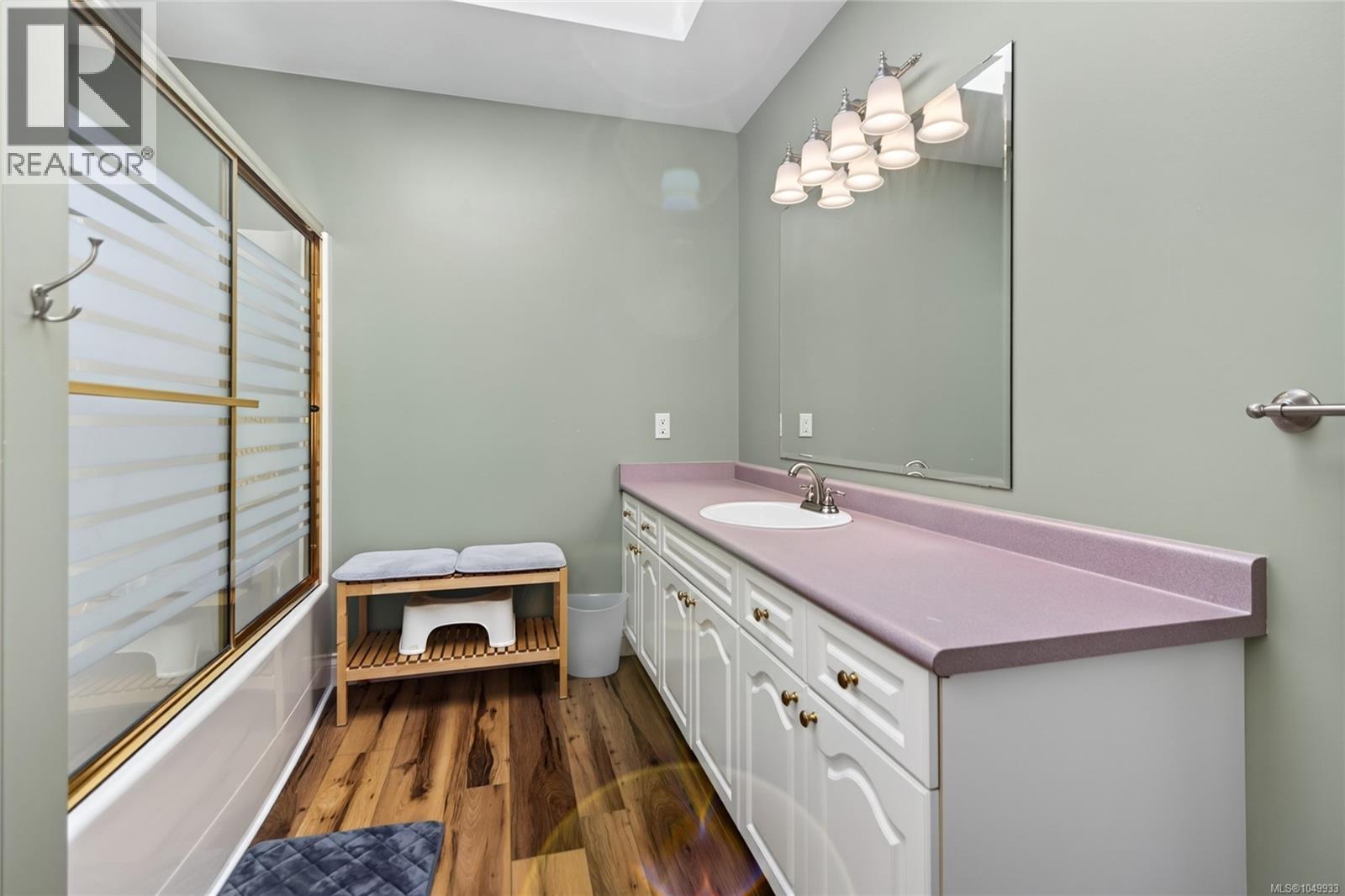 1000 Kingsley Cres, Comox, British Columbia  V9M 3R7 - Photo 69 - 1049933