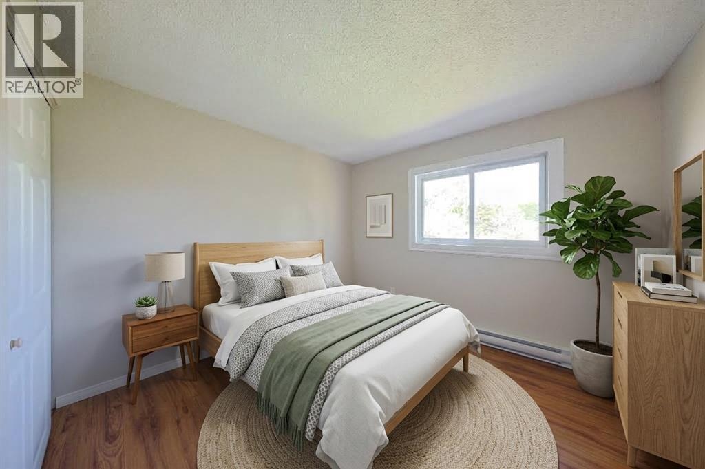 253 Hampton Avenue, Sarnia, Ontario  N7S 4Z2 - Photo 18 - 26022637