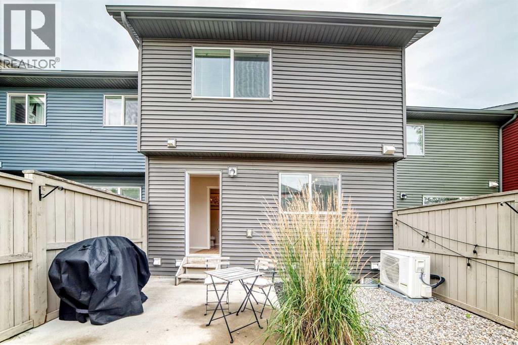 41 Sunvalley Road, Cochrane, Alberta  T4C 0H4 - Photo 38 - A2342105