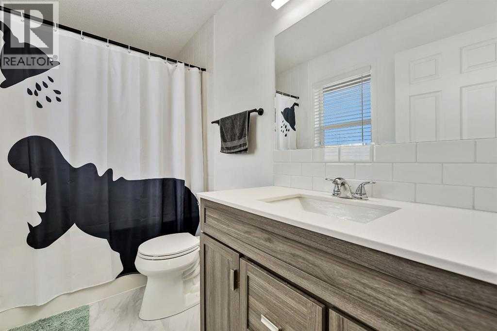 128 Weston Manor Sw, Calgary, Alberta  T3H 5N8 - Photo 13 - A2345275