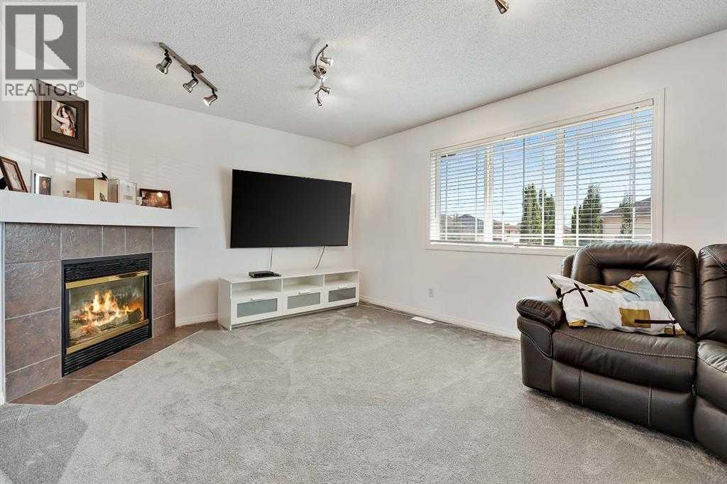128 Weston Manor Sw, Calgary, Alberta  T3H 5N8 - Photo 8 - A2345275