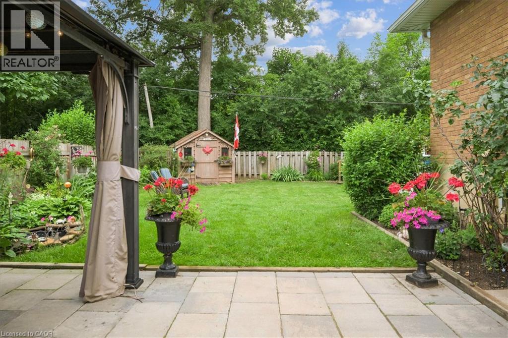 2033 Saxon Road, Oakville, Ontario  L6L 2V1 - Photo 32 - 40863790