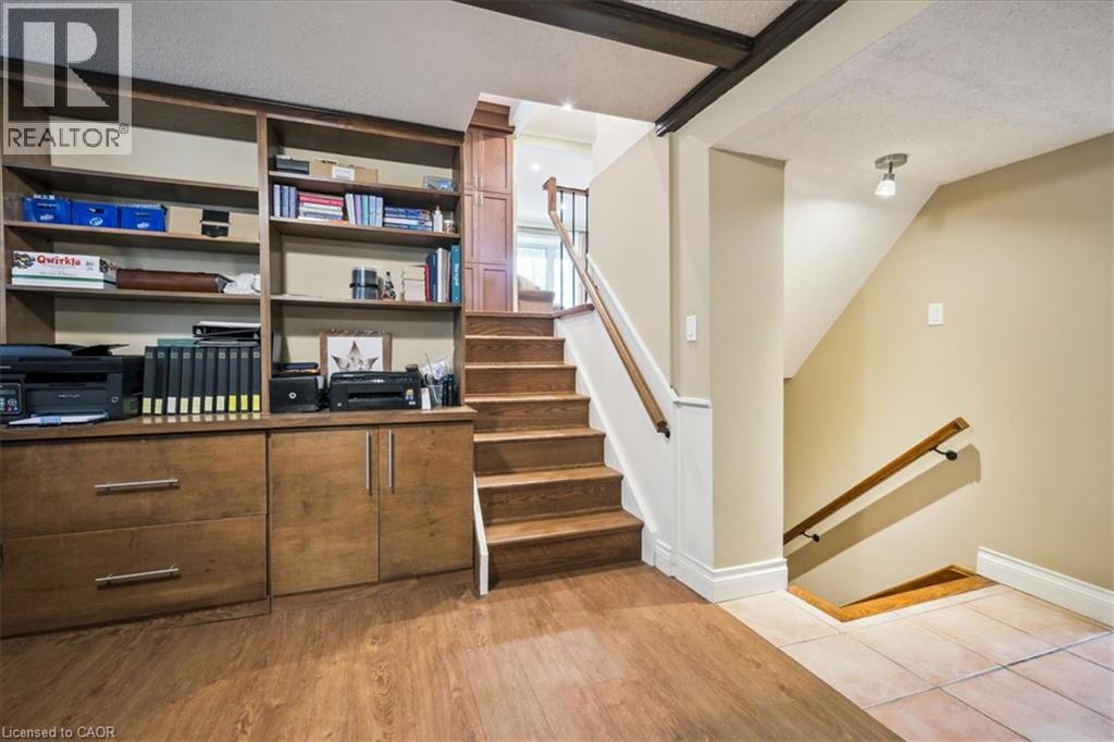 2033 Saxon Road, Oakville, Ontario  L6L 2V1 - Photo 24 - 40863790