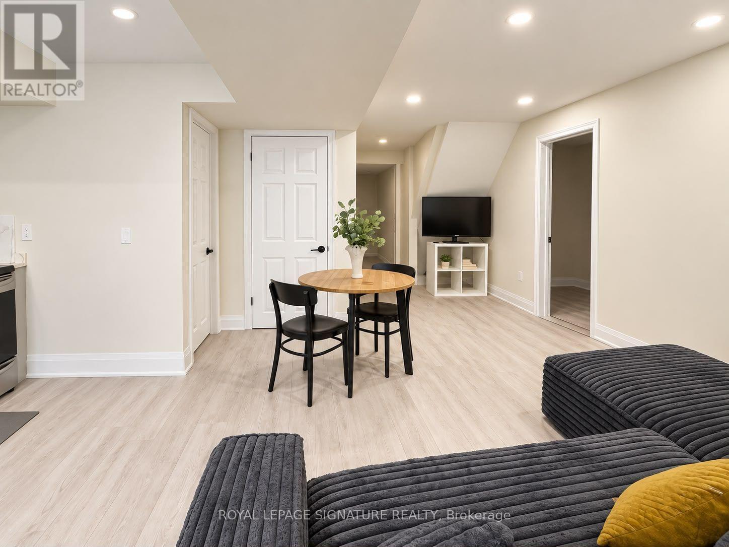 75 Canoe Court, Richmond Hill, Ontario  L4E 3Y2 - Photo 37 - N13678248