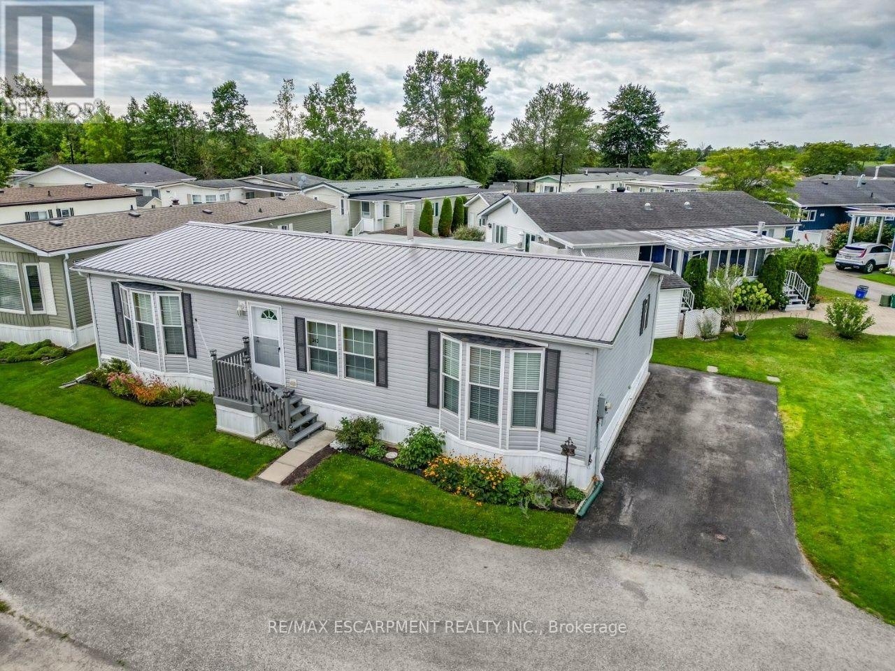 343 - 3033 Townline Road, Fort Erie, Ontario  L0S 1S1 - Photo 2 - X12798448