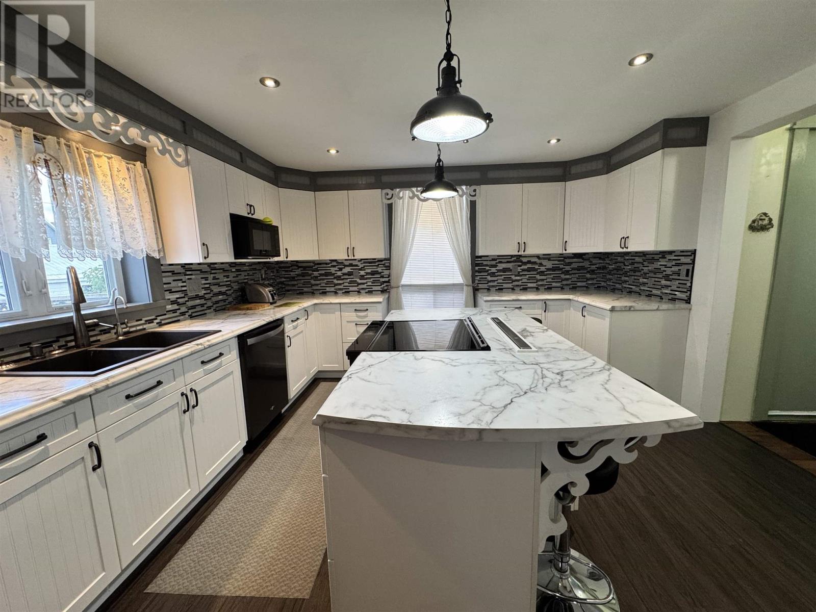 32 Aberdeen St, Chapleau, Ontario P0M 1K0 - Photo 10 - SM262499