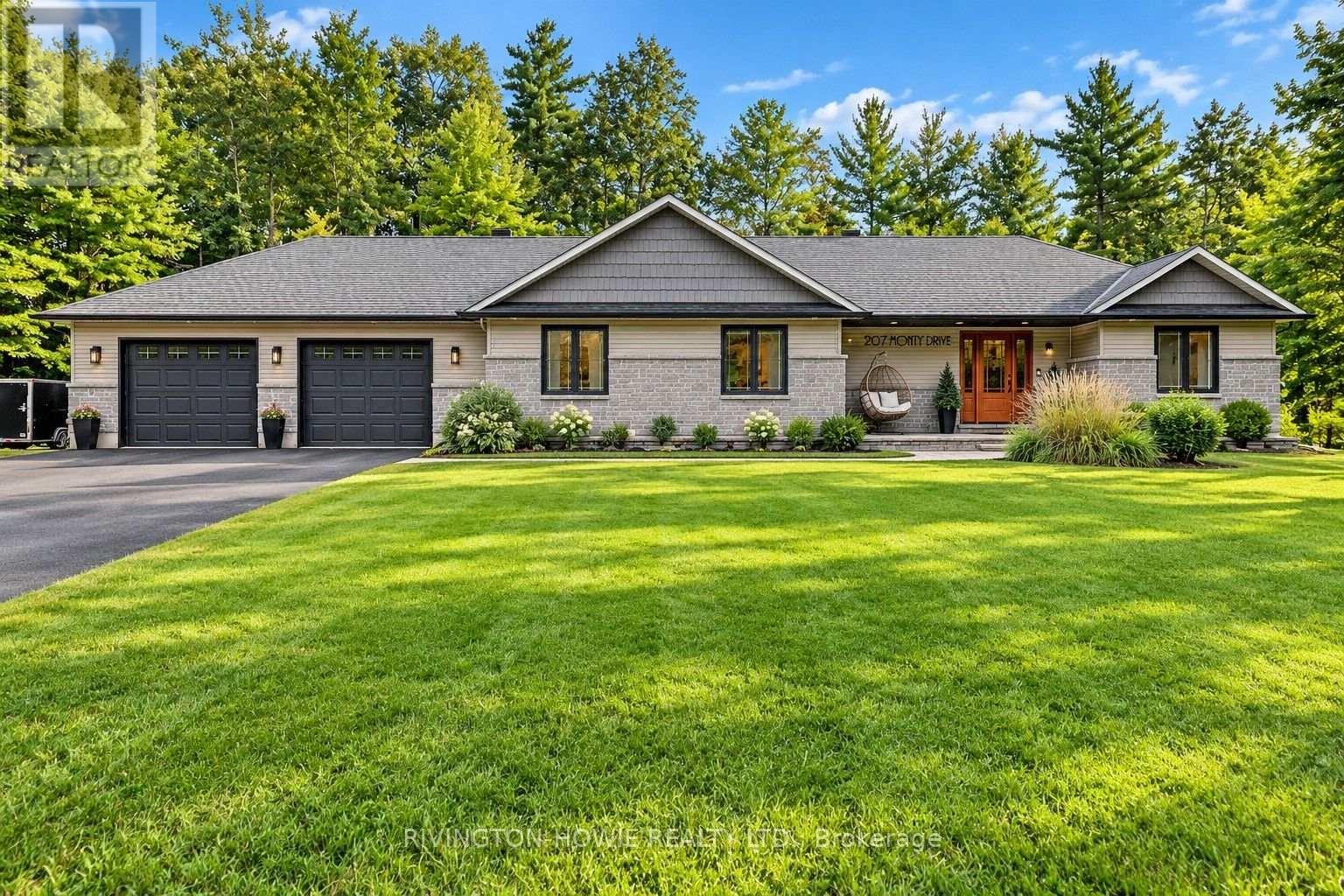 207 MONTY DRIVE, Ottawa, Ontario