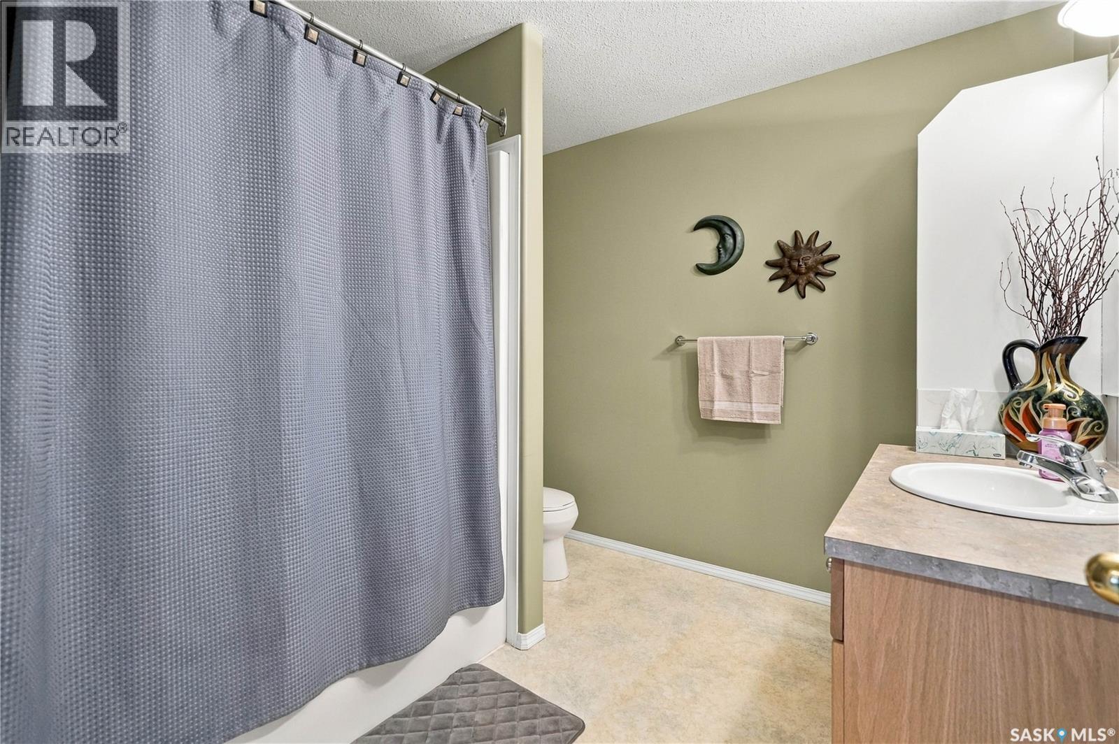 1018 Gull Road, Regina, Saskatchewan  S4N 7S1 - Photo 25 - SK048420
