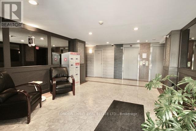 501 - 650 Cheapside Street, London East, Ontario  N5Y 5J8 - Photo 3 - X13792164