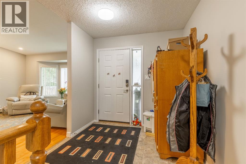 8, 135 Jerry Potts Boulevard W, Lethbridge, Alberta  T1K 6H2 - Photo 5 - A2345730