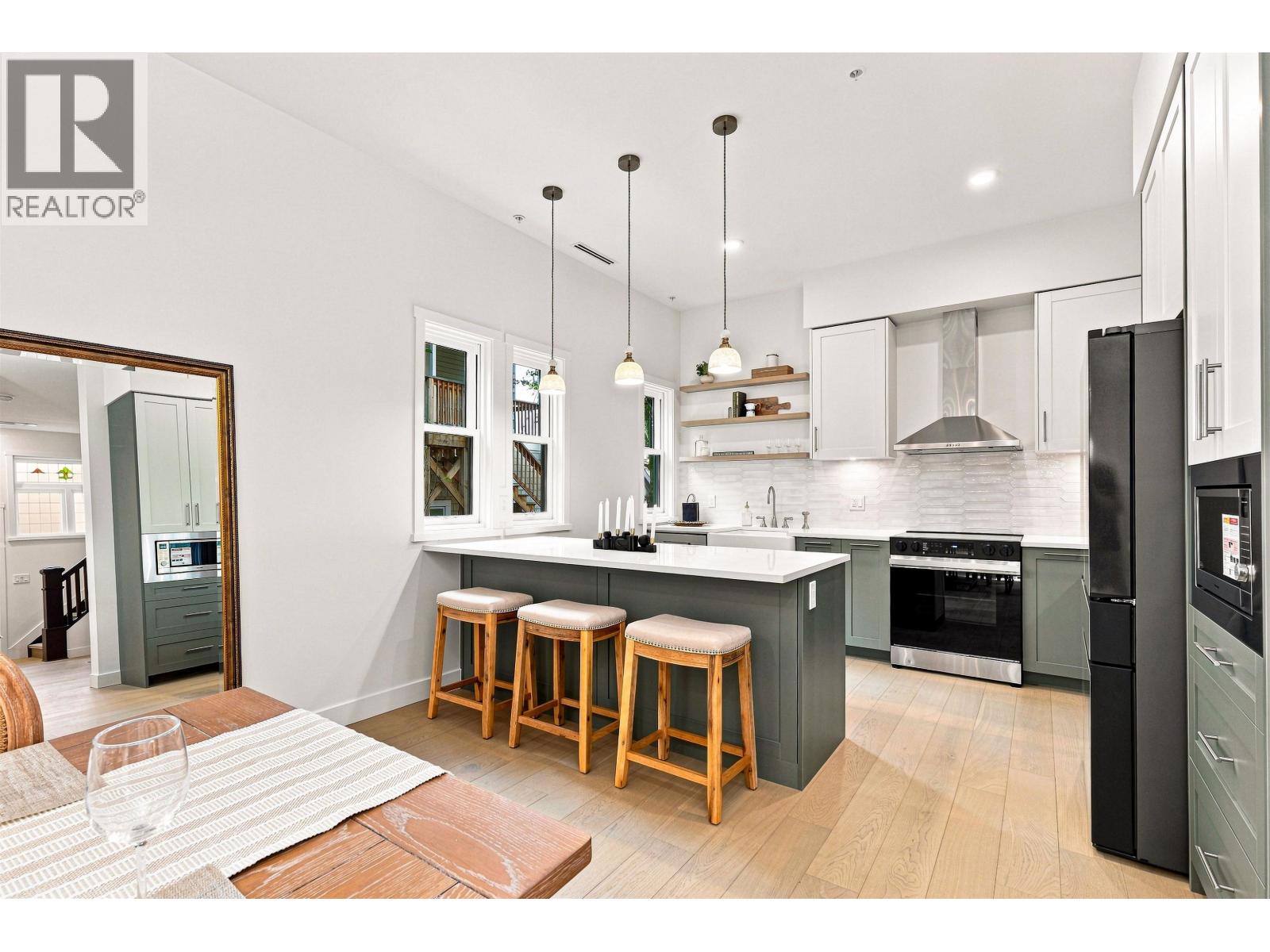 74 First Street, New Westminster, British Columbia  V3L 2G1 - Photo 13 - R3159732