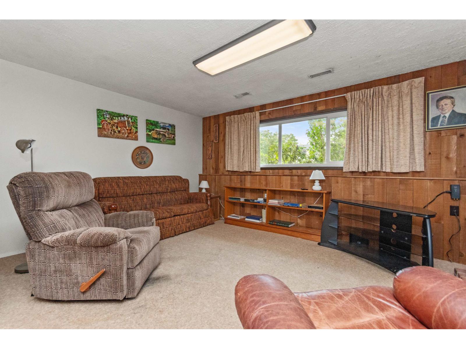 45992 Silver Avenue, Sardis East Vedder, Chilliwack, British Columbia  V2R 2P9 - Photo 19 - R3165798