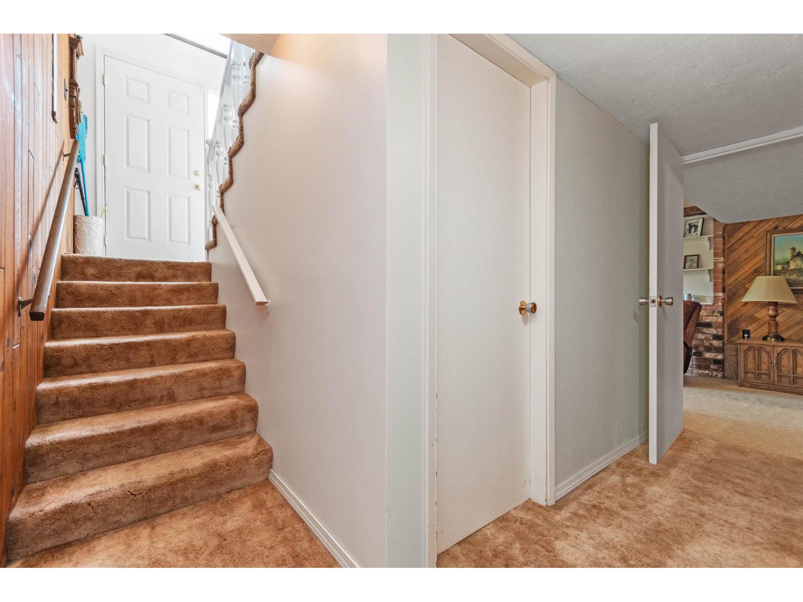 45992 Silver Avenue, Sardis East Vedder, Chilliwack, British Columbia  V2R 2P9 - Photo 34 - R3165798