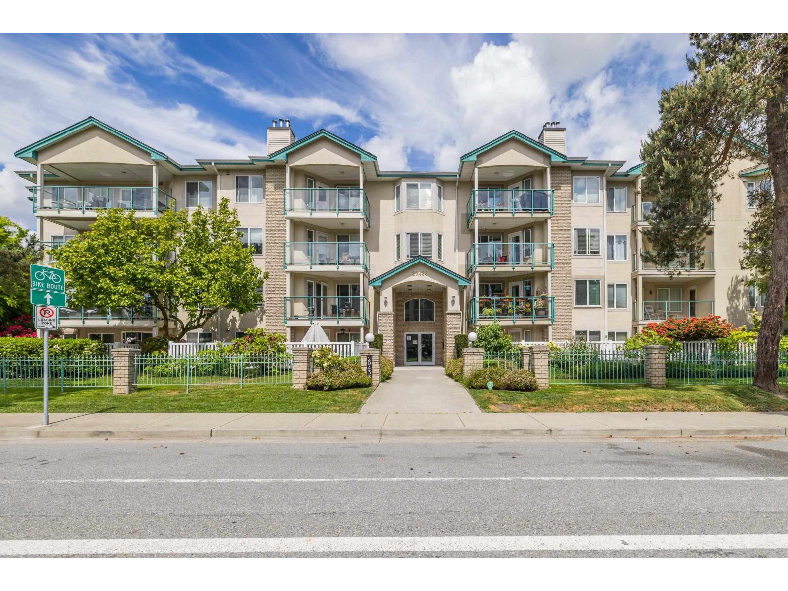 104 20433 53 Avenue, Langley, British Columbia  V3A 7A6 - Photo 1 - R3165537