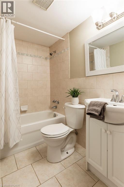 75 Glenburn Court Unit# 409, Hamilton, Ontario  L8E 1C7 - Photo 21 - 40861325