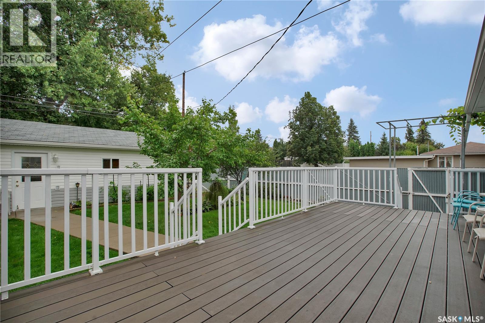 2429 Cumberland Avenue S, Saskatoon, Saskatchewan  S7J 1Z8 - Photo 33 - SK048627