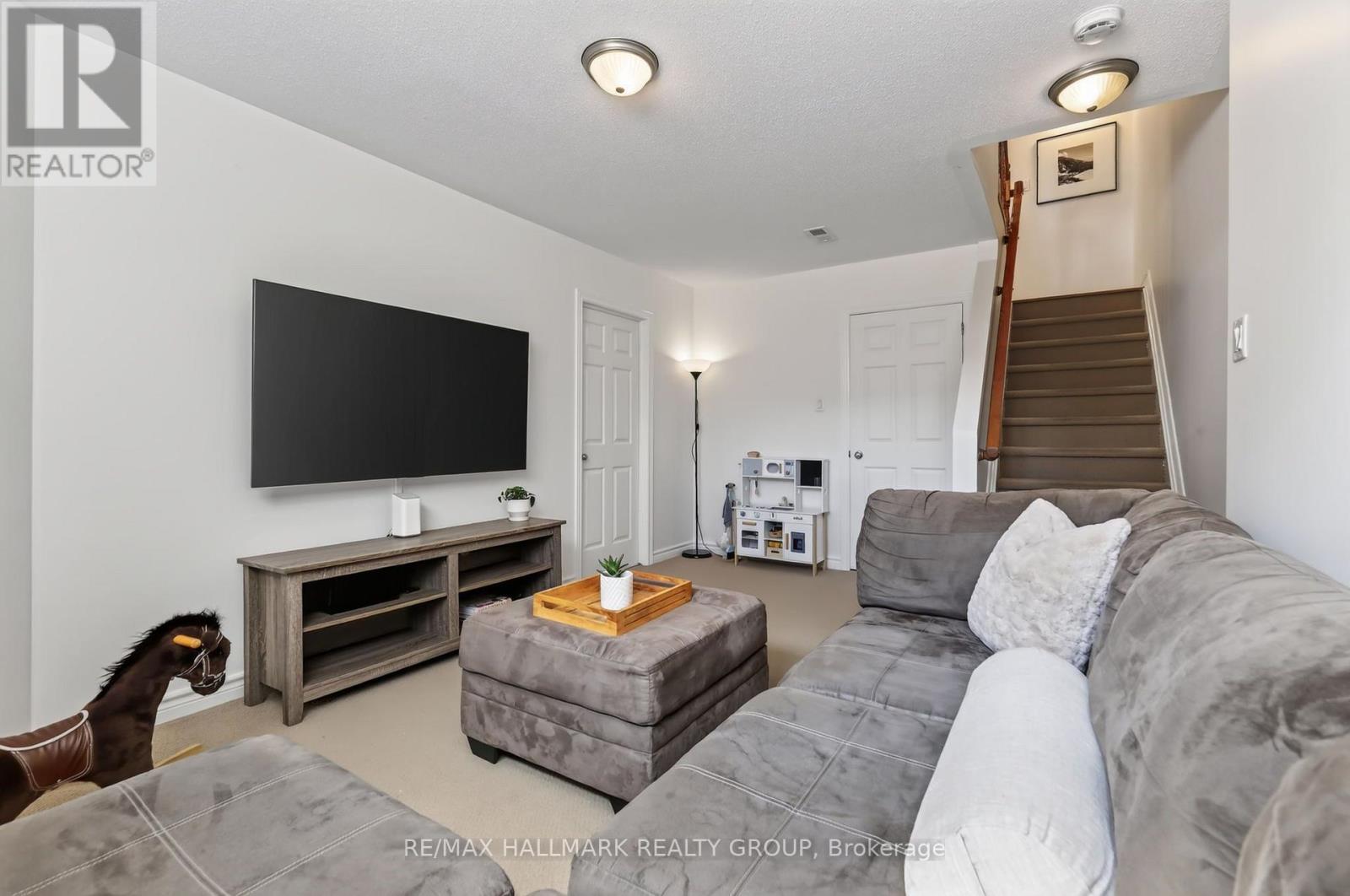144 Marrissa Avenue, Ottawa, Ontario  K1J 0A6 - Photo 35 - X13792196