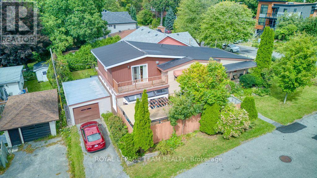 220 Ancaster Avenue, Ottawa, Ontario  K2B 5B3 - Photo 2 - X13792236