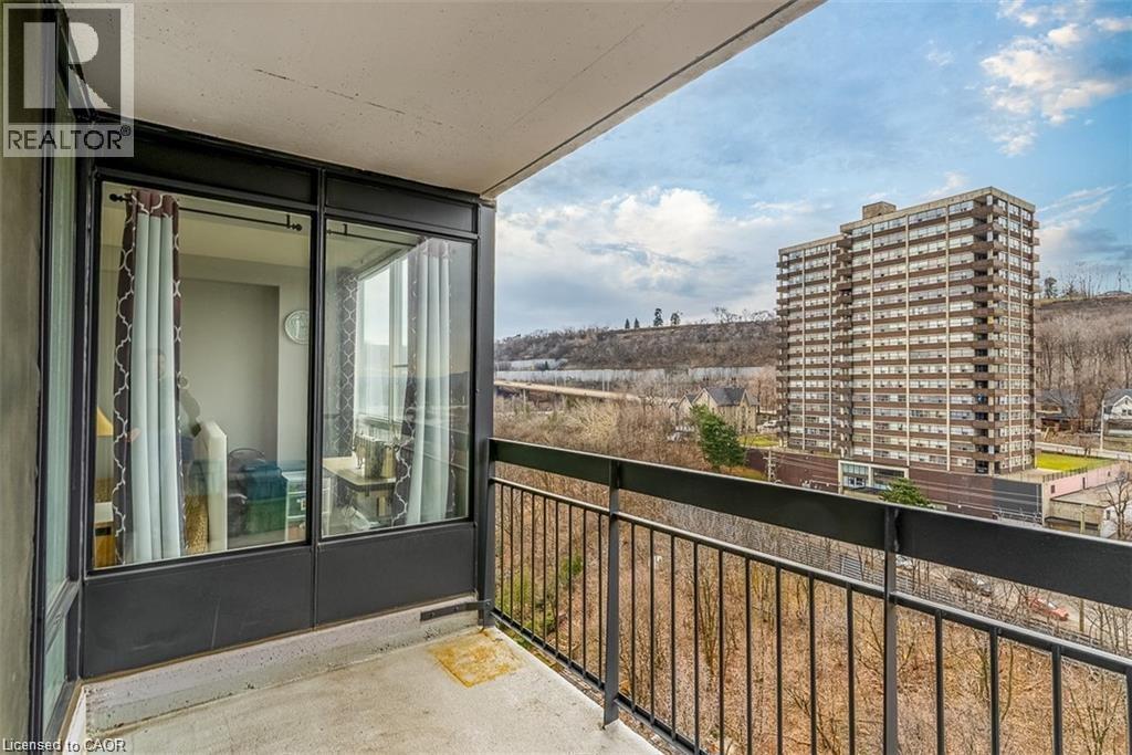150 Charlton Avenue E Unit# 1907, Hamilton, Ontario  L8N 3X3 - Photo 11 - 40864029