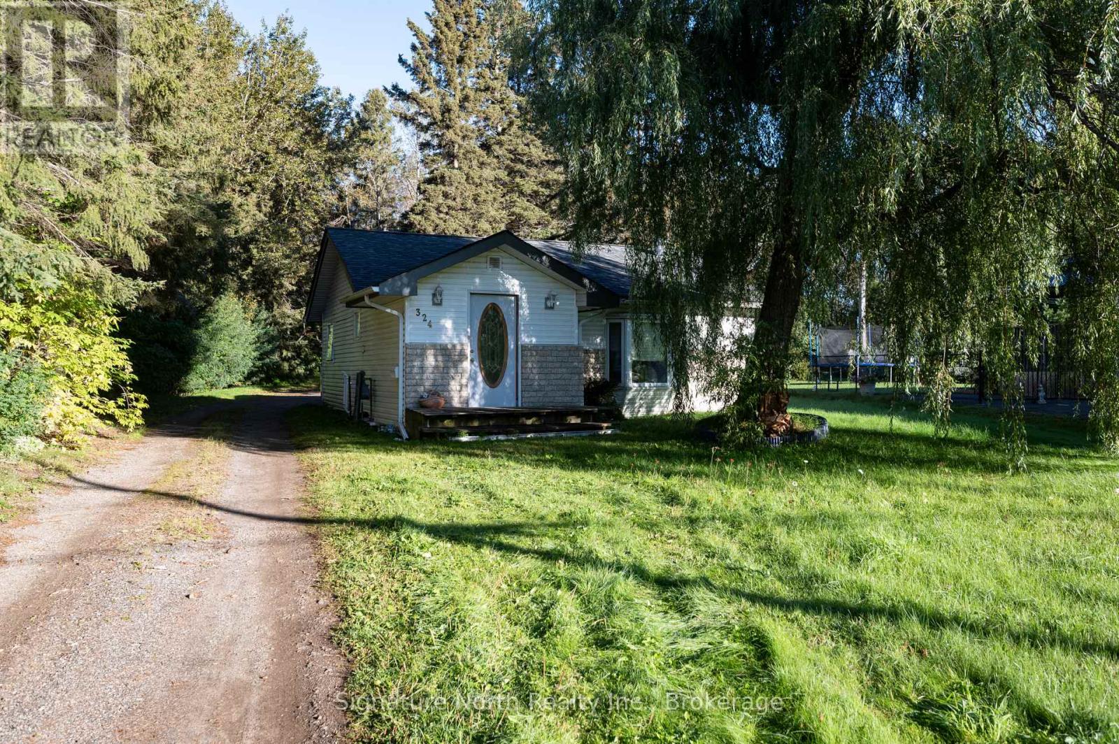 324 FASSINA STREET, Thunder Bay, Ontario