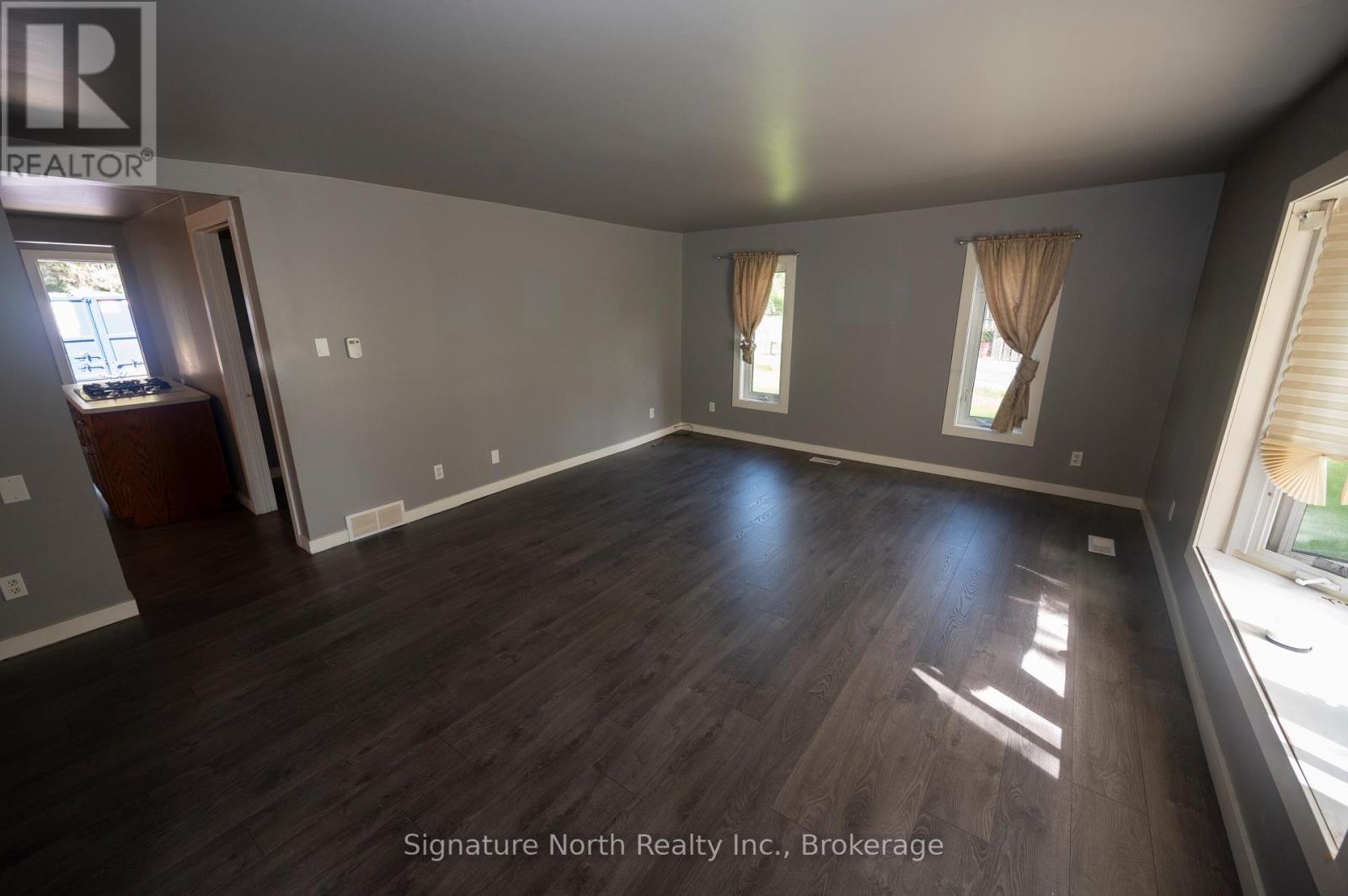 324 Fassina Street, Thunder Bay, Ontario  P7B 5Y4 - Photo 7 - X13792118