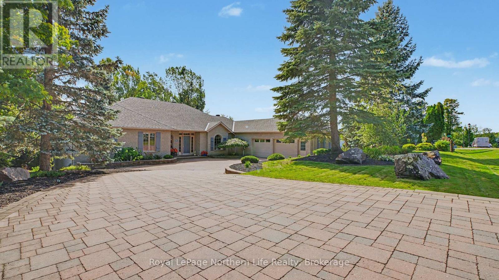 429 Osprey Crescent, Callander, Ontario  P0H 1W0 - Photo 1 - X13792094