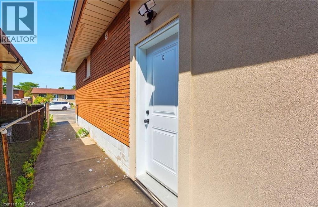 929 Upper Ottawa Street Unit# C, Hamilton, Ontario  L8T 3V6 - Photo 3 - 40863557