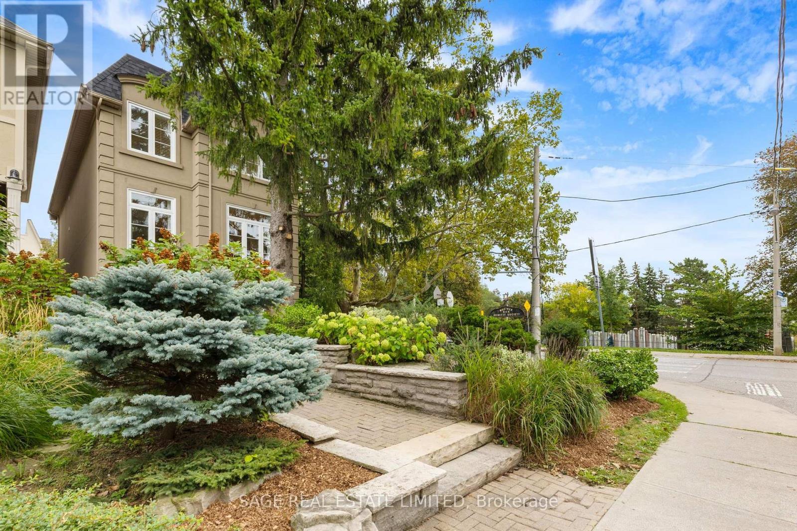 1 CALDOW ROAD, Toronto, Ontario